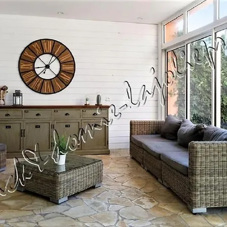 Hyeres, Magnifique Parc De La Presqu'ile Avec Piscine Et Face A Porquerolles ! Apartamento