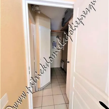 Hyeres, Magnifique Parc De La Presqu'ile Avec Piscine Et Face A Porquerolles ! Apartamento *