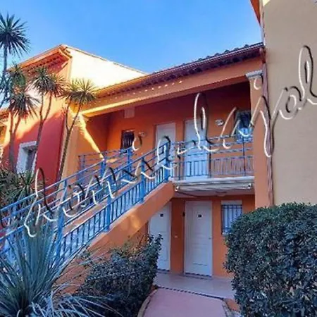 Hyeres, Magnifique Parc De La Presqu'ile Avec Piscine Et Face A Porquerolles ! Apartamento Hyères