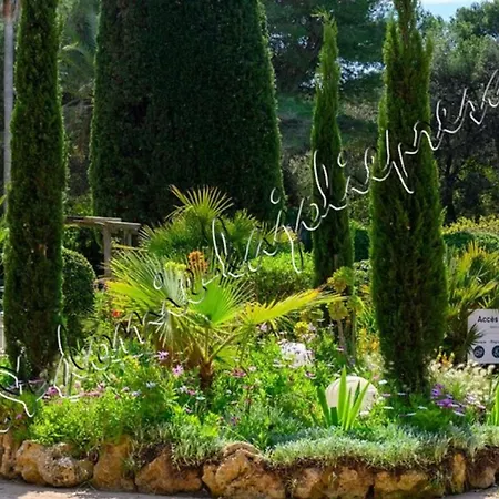 Apartamento Hyeres, Magnifique Parc De La Presqu'ile Avec Piscine Et Face A Porquerolles ! *