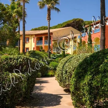 Hyeres, Magnifique Parc De La Presqu'ile Avec Piscine Et Face A Porquerolles ! *