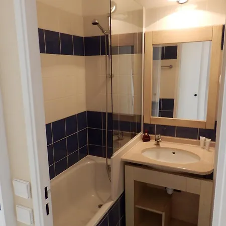 Apartamento Hyeres, Magnifique Parc De La Presqu'ile Avec Piscine Et Face A Porquerolles !