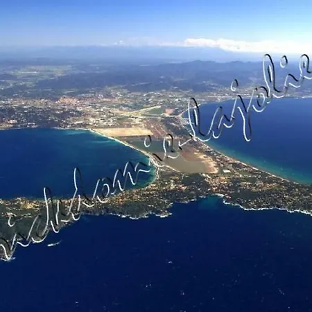 Hyeres, Magnifique Parc De La Presqu'ile Avec Piscine Et Face A Porquerolles ! Apartamento *